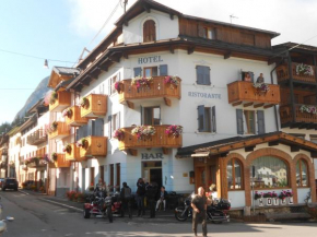 Hotels in Santo Stefano Di Cadore